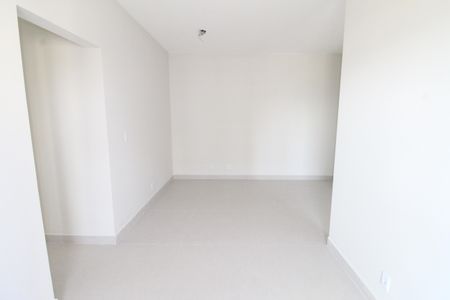 Apartamento para alugar com 70m², 3 quartos e 2 vagasSala