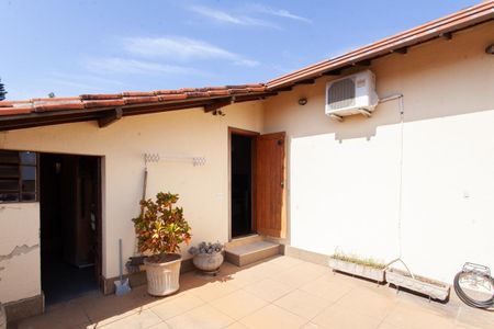 Casa à venda com 360m², 4 quartos e 2 vagasVaranda da Sala 3