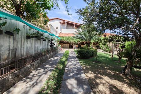 Casa à venda com 360m², 4 quartos e 2 vagasGaragem 2