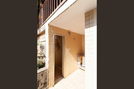 Casa à venda com 360m², 4 quartos e 2 vagasSauna