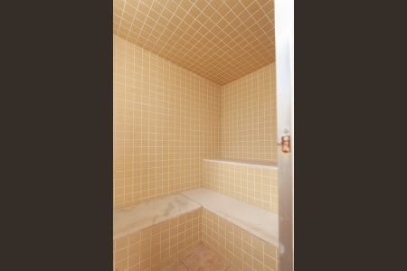 Casa à venda com 360m², 4 quartos e 2 vagasSauna