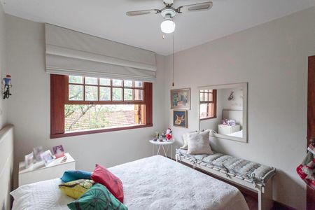 Casa à venda com 360m², 4 quartos e 2 vagasQuarto 2