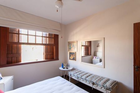 Casa à venda com 360m², 4 quartos e 2 vagasQuarto 2