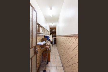 Casa à venda com 360m², 4 quartos e 2 vagasQuarto de Despejo 1