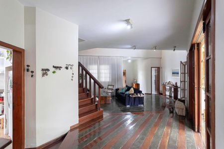 Casa à venda com 360m², 4 quartos e 2 vagasSala 1