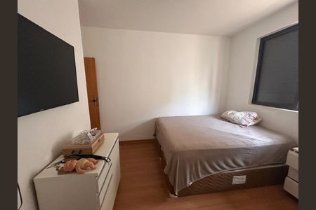 Apartamento para alugar com 220m², 4 quartos e 3 vagas