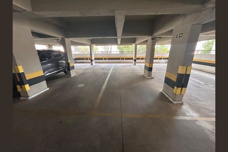 Apartamento para alugar com 220m², 4 quartos e 3 vagas