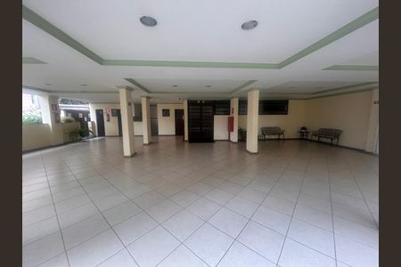 Apartamento para alugar com 220m², 4 quartos e 3 vagas