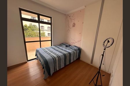 Apartamento para alugar com 220m², 4 quartos e 3 vagas