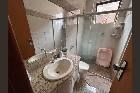 Apartamento para alugar com 220m², 4 quartos e 3 vagas