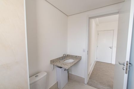 Apartamento à venda com 131m², 3 quartos e 2 vagasBanheiro da suíte 2