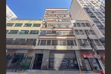 Apartamento à venda com 31m², 1 quarto e sem vagaFachada
