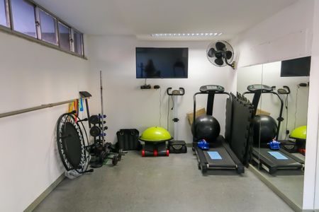 Apartamento à venda com 70m², 2 quartos e 1 vagaÁrea comum - Academia