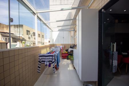 Apartamento para alugar com 400m², 3 quartos e 2 vagas Apartamento para alugar com 400m², 3 quartos e 2 vagasCozinha e Área de Serviço