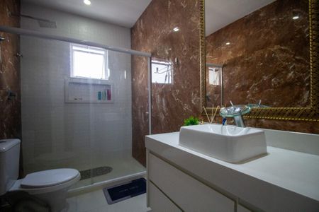 Apartamento para alugar com 400m², 3 quartos e 2 vagas Apartamento para alugar com 400m², 3 quartos e 2 vagasBanheiro da Suíte 3