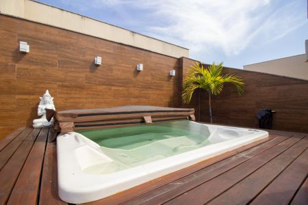 Apartamento para alugar com 400m², 3 quartos e 2 vagas Apartamento para alugar com 400m², 3 quartos e 2 vagasCobertura