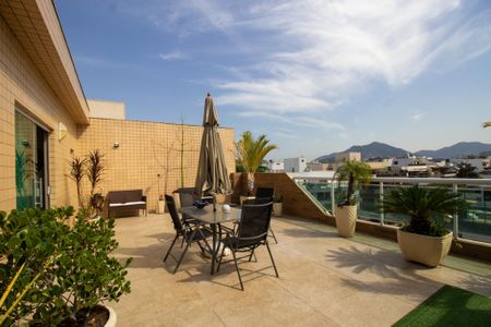 Apartamento para alugar com 400m², 3 quartos e 2 vagas Apartamento para alugar com 400m², 3 quartos e 2 vagasCobertura