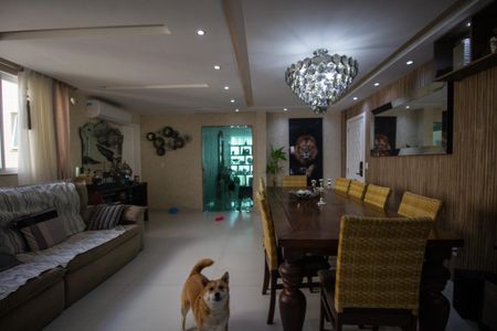 Apartamento para alugar com 400m², 3 quartos e 2 vagas Apartamento para alugar com 400m², 3 quartos e 2 vagasSala