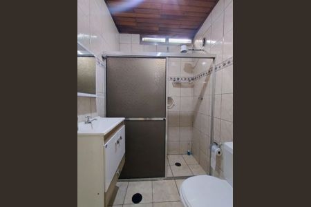 Casa à venda com 123m², 2 quartos e 2 vagasBanheiro Social