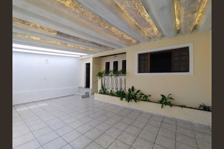 Casa à venda com 123m², 2 quartos e 2 vagasGaragem