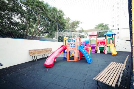 Apartamento à venda com 57m², 2 quartos e 1 vaga Apartamento à venda com 57m², 2 quartos e 1 vagaÁrea comum - Playground