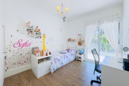 Casa de condomínio para alugar com 550m², 4 quartos e 5 vagas Casa de condomínio para alugar com 550m², 4 quartos e 5 vagasQuarto