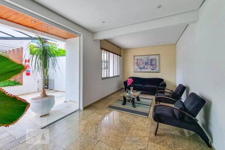 Apartamento para alugar com 57m², 2 quartos e 1 vaga Apartamento para alugar com 57m², 2 quartos e 1 vagaHall de entrada