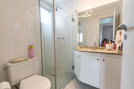 Apartamento para alugar com 57m², 2 quartos e 1 vaga Apartamento para alugar com 57m², 2 quartos e 1 vagaBanheiro