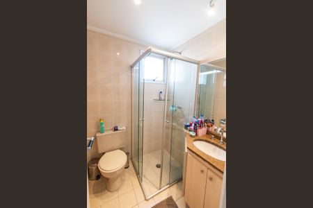 Apartamento para alugar com 57m², 2 quartos e 1 vaga Apartamento para alugar com 57m², 2 quartos e 1 vagaBanheiro da suíte