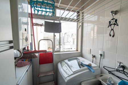 Apartamento para alugar com 57m², 2 quartos e 1 vaga Apartamento para alugar com 57m², 2 quartos e 1 vagaÁrea de serviço