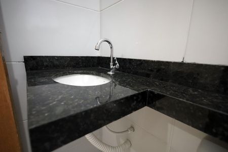 Apartamento à venda com 103m², 2 quartos e 1 vagaBanheiro Social