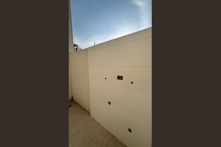 Apartamento à venda com 58m², 2 quartos e 1 vaga Apartamento à venda com 58m², 2 quartos e 1 vagaÁrea de Serviço