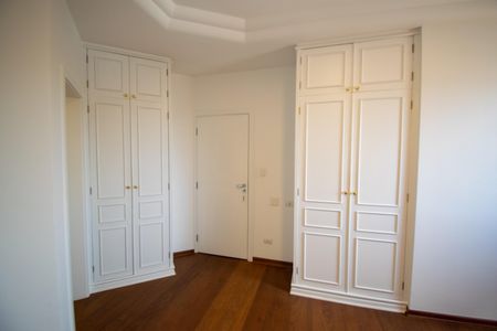 Apartamento para alugar com 550m², 5 quartos e 5 vagas Apartamento para alugar com 550m², 5 quartos e 5 vagasSuíte 1