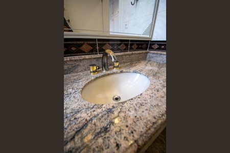 Apartamento para alugar com 550m², 5 quartos e 5 vagas Apartamento para alugar com 550m², 5 quartos e 5 vagasBanheiro da Suíte 2