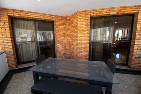 Apartamento para alugar com 550m², 5 quartos e 5 vagas Apartamento para alugar com 550m², 5 quartos e 5 vagasÁrea Gourmet