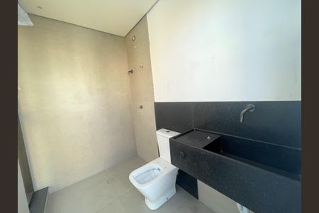 Apartamento à venda com 220m², 3 quartos e 3 vagasBanheiro de Serviço