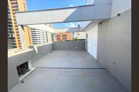 Apartamento à venda com 220m², 3 quartos e 3 vagasTerraço