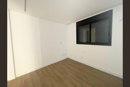 Apartamento à venda com 220m², 3 quartos e 3 vagasSuíte 1