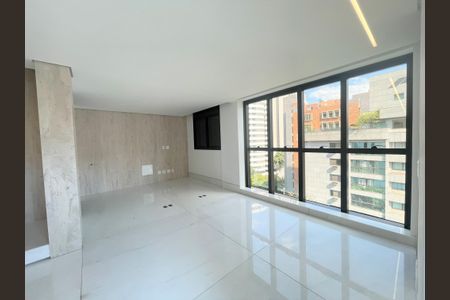 Apartamento à venda com 220m², 3 quartos e 3 vagasSala