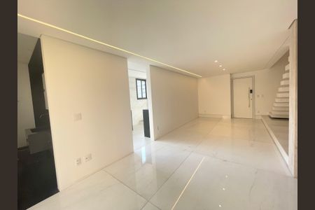 Apartamento à venda com 220m², 3 quartos e 3 vagasSala