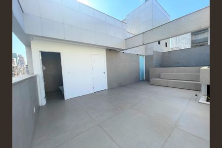 Apartamento à venda com 220m², 3 quartos e 3 vagasTerraço