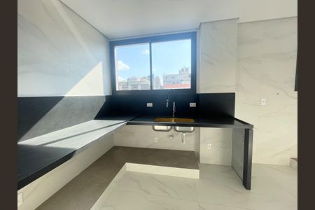 Apartamento à venda com 220m², 3 quartos e 3 vagasCozinha