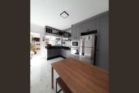 Casa à venda com 130m², 3 quartos e 2 vagasFoto 13