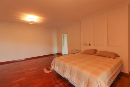 Casa de condomínio para alugar com 1200m², 6 quartos e 10 vagasSuíte 7