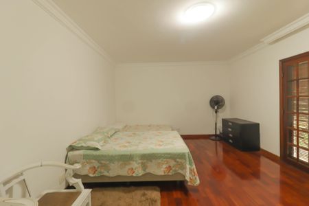 Casa de condomínio para alugar com 1200m², 6 quartos e 10 vagasSuíte 1