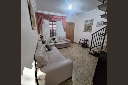 Foto 01 de casa à venda com 3 quartos, 113m² em Vila Bertioga, São Paulo