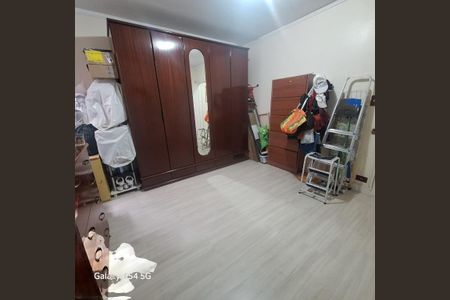 Foto 14 de casa à venda com 3 quartos, 113m² em Vila Bertioga, São Paulo