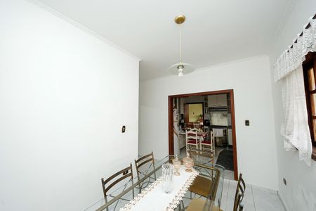 Casa à venda com 300m², 6 quartos e 4 vagasSala de Jantar