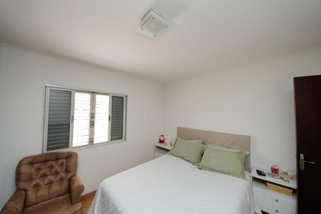 Casa à venda com 300m², 6 quartos e 4 vagasQuarto 1