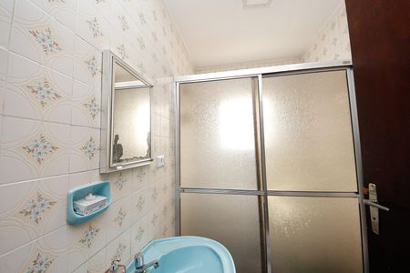 Casa à venda com 300m², 6 quartos e 4 vagasBanheiro 1